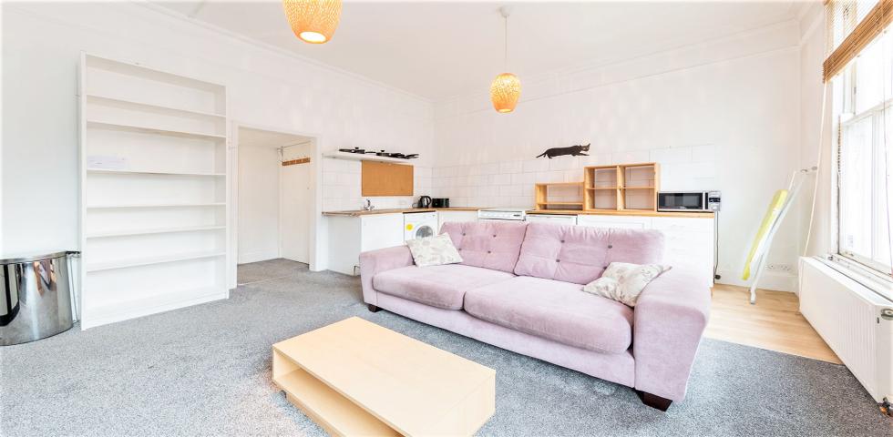 			1 Bedroom, 1 bath, 1 reception Apartment			 Fleet Road , HAMPSTEAD